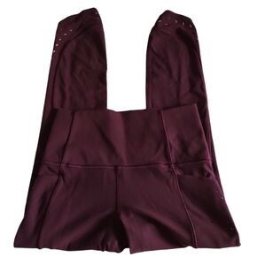 Athleta XS Purple Salutation Stash Pocket II Laser Cut 7/8 Tight